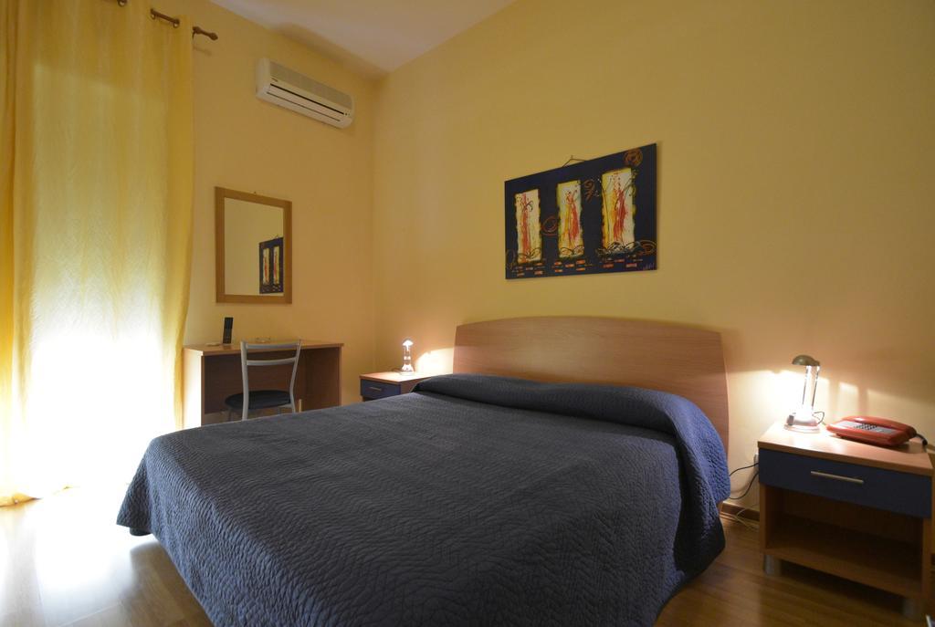 Dependance La Mouette Hotel Termini Imerese Bagian luar foto