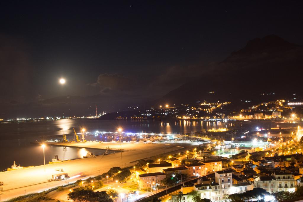 Dependance La Mouette Hotel Termini Imerese Bagian luar foto